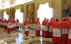 Vatican : les cardinaux interdits de tweets avant la fin du conclave