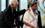 Afrique du Sud: Nelson Mandela réhospitalisé pour une infection pulmonaire