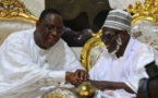 Touba : Après la visite de Sonko, Macky reçu nuitamment par Serigne Mountakha