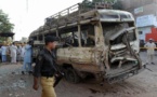 Pakistan: Une bombe placée dans un bus fait au moins 17 morts
