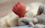 PREMIÈRE MONDIALE : Un bébé naît avec trois pénis...