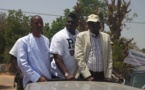 Macky Sall accueilli à Ziguinchor par le ministre Benoit Sambou et Balla Gaye 2