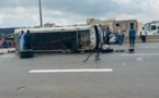 Pikine : Un car Ndiaga Ndiaye se renverse sur l'autoroute