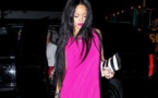 Rihanna : élégante en rose, on ne voit qu'elle à New York !
