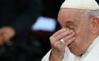 Le Pape pleure en public en évoquant l'Ukraine "martyrisée"