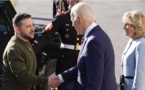 Le président ukrainien Volodymyr Zelensky, qui n’a pas quitté son pays depuis l’invasion par la Russie, est reçu ce mercredi à la Maison Blanche par Joe Biden. Il doit ensuite s’adresser au Congrès américain.