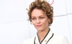 Vanessa Paradis mise à nu dans une nouvelle biographie