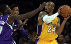 Kobe Bryant sur le point de doubler Michael Jordan Les Los Angeles Lakers se sont imposés à la surprise générale 112 à 110 en prolongation à San Antonio face à un champion NBA en titre qui a montré un visage parfois inquiétant, vendredi.