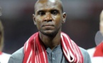 Eric Abidal dit au revoir au ballon et au gazon