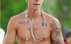 Justin Bieber : La fête dégénère, sa maison de verre est détruite !