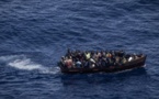 Espagne : deux morts à bord d'un bateau de 200 migrants secourus aux Canaries