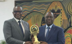 CAF Awards : Macky Sall a reçu son trophée