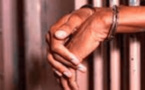 Prison de Ziguinchor : Un surveillant torture un détenu mineur à cause d’un regard furtif