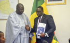 Macky Sall à la cérémonie de remise  du rapporte du(CNRA)