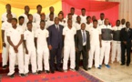 Macky Sall reçoit et félicite les  lionceaux du football
