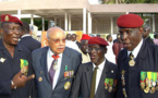 Quatre anciens combattants décorés de médailles Sénégalaise et Française