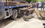 Louga : un conducteur de moto ”Jakarta” mortellement touché par des barres de fer tombées d’un camion