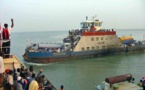Panne de deux ferrys : La traversée de Farafégny, en Gambie, un calvaire !
