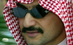 Un prince saoudien qualifie Trump de "honte" pour l'Amérique Le milliardaire saoudien et membre de la famille royale, le prince Al-Walid ben Talal, a affirmé que Donald Trump était une "honte" pour "toute l'Amérique" et qu'il devrait se retirer de la