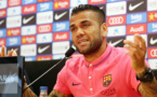 Barça : Alves encense Neymar et critique Ronaldo