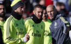 Zidane ovationné pour son premier entraînement
