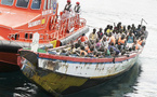 Interception d’une pirogue de migrants en Gambie : 114 personnes secourues en mer