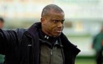 Sunday Oliseh démissionne de son poste de sélectionneur du Nigeria
