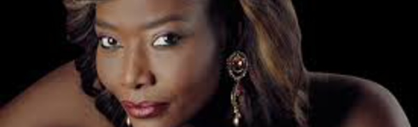 Sen Jotaay : Coumba Gawlo Seck Clash Youssou Ndour ( intégrale)