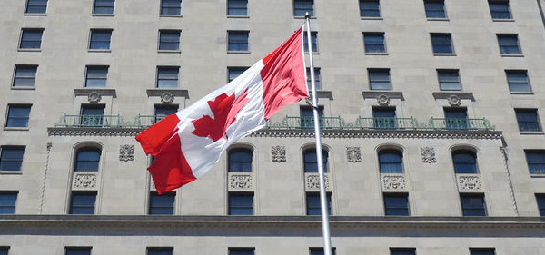 Sur Google, les demandes pour "déménager au Canada" explosent