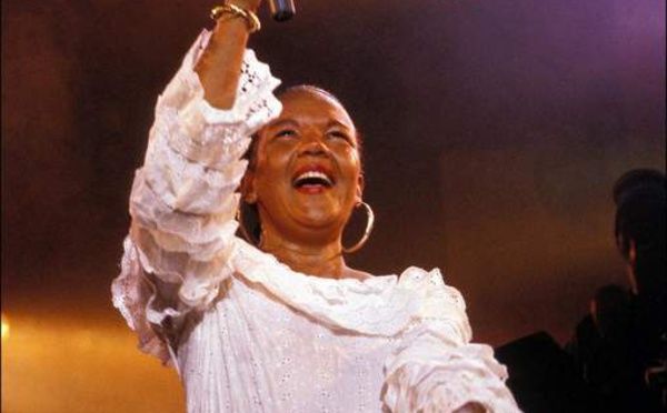 Décès de la chanteuse de la "Lambada": trois suspects ont été arrêtés