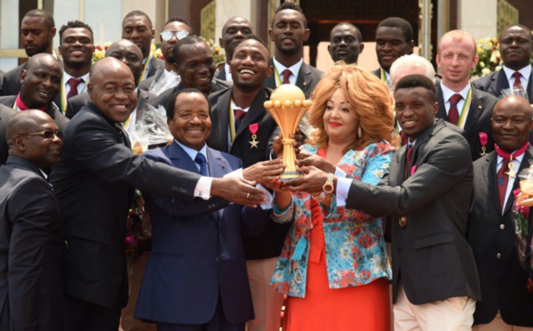 Cameroun : les Lions indomptables reçus au palais présidentiel