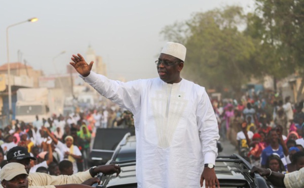 TOURNÉE ECONOMIQUE : Les images de l'accueil populaire réservé au Président de la République Macky Sall à Saint-Louis