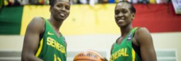 Les soeurs Sy, Mame Marie et Lyka, fondent en larmes quand elles parlent de…