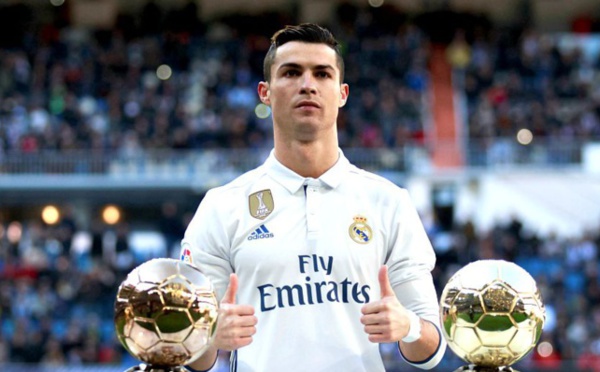 Ronaldo a vendu un Ballon d’Or