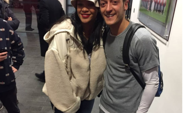 Rihanna a provoqué un "peu d'agitation" à Arsenal