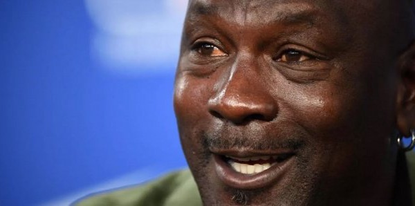 Basket : Michael Jordan justifie sa réticence "égoïste" à s'impliquer politiquement