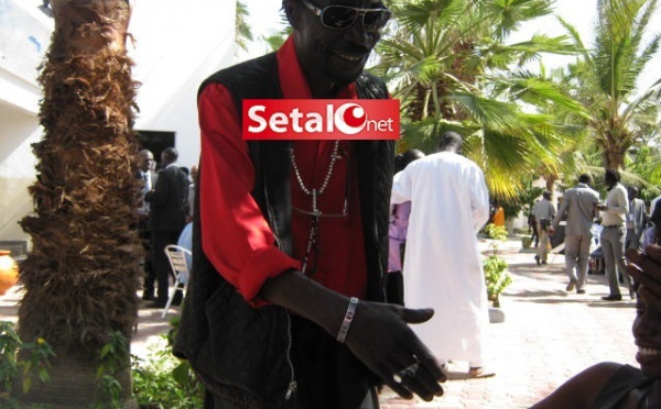 REGARDEZ. Le chanteur Souleymane Faye à l'Université républicaine des jeunes de l'Apr