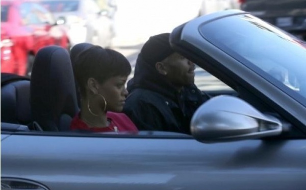 Rihanna avec Chris Brown à Los Angeles, la photo qui choque aux USA !