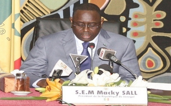 Macky Sall veut avoir quelques kilos…de moins