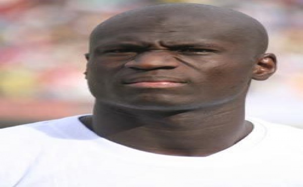 Le footballeur Guirane Ndaw accusé d'agression