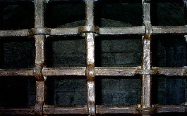 Le fils d’un ancien ministre de Wade arrêté pour avoir menacé sa mère avec une arme à feu