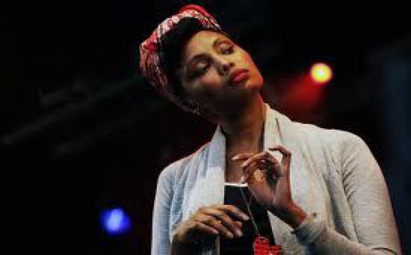 Imany chanteuse Française d’origine Comorienne « Fada Freddy est l’un des meilleurs chanteurs que je… »