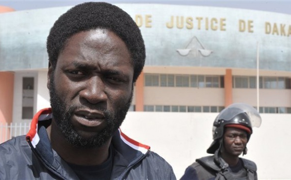 Kilifeu de Y’en a marre répond aux accusations de Ahmed Khalifa Niasse