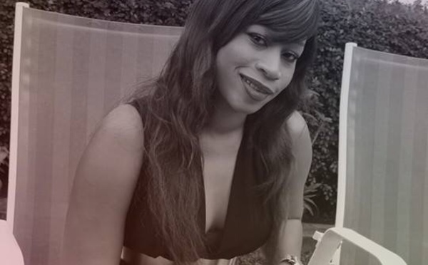 REGARDEZ. C'est de cette manière que Aida Samb souhaite une bonne année à ses fans