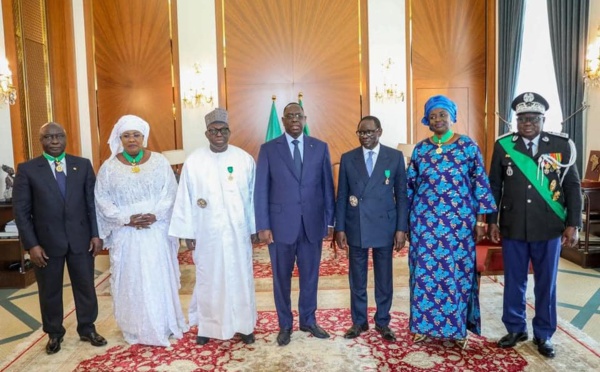 Célébration de notre indépendance, le Président Macky SALL a honoré des présidents d'institutions