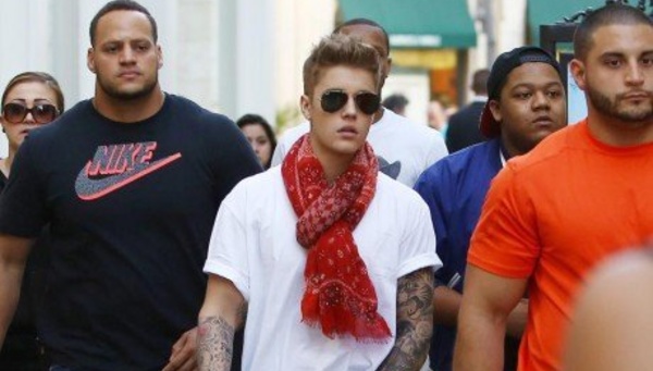 Justin Bieber bisexuel? la révélation qui a fait le buzz !