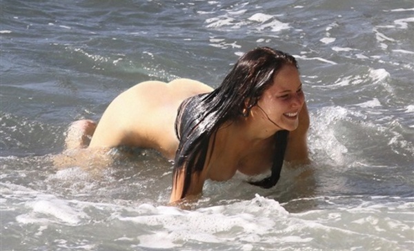 Jennifer Lawrence : "horrifiée" par la fuite de ses photos intimes, elle fait appel au FBI !