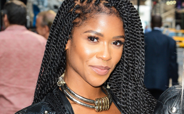 A 25 ans, la chanteuse Simone Battle s’est suicidée