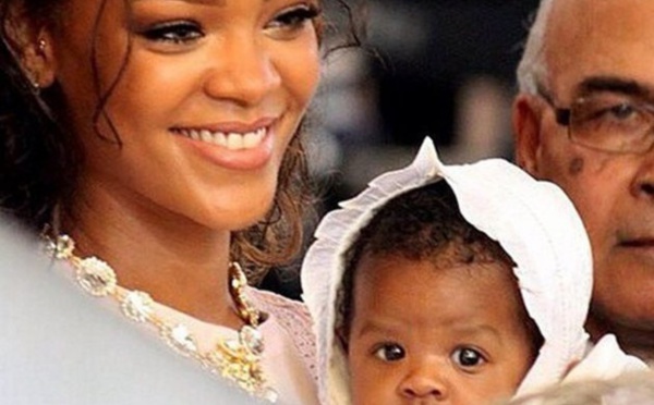 Rihanna prête à être maman ?