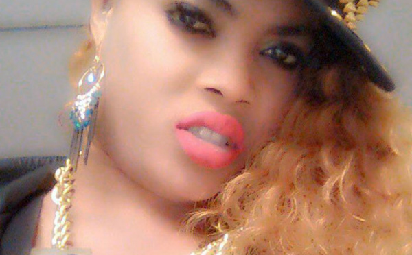 Après s’être pavané en petite tenue : Déesse Major fait son mea culpa